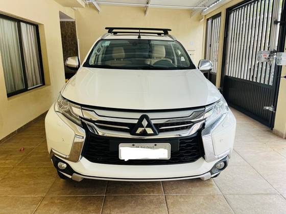 MITSUBISHI PAJERO SPORT 2.4 16V MIVEC TURBO DIESEL HPE AWD AUTOMÁTICO MITSUBISHI PAJERO SPORT 2.4 16V MIVEC TURBO DIESEL HPE AWD AUTOMÁTICO